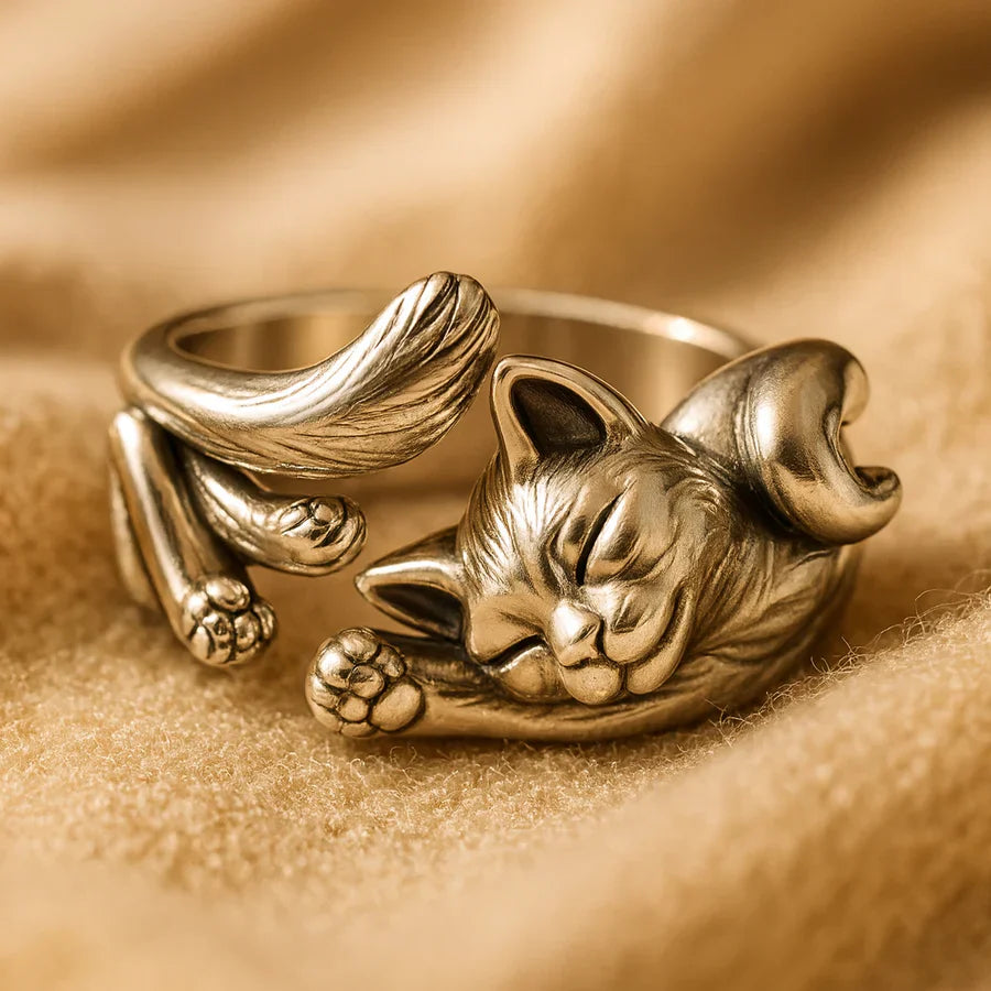 Vintage pierścionek z kotem